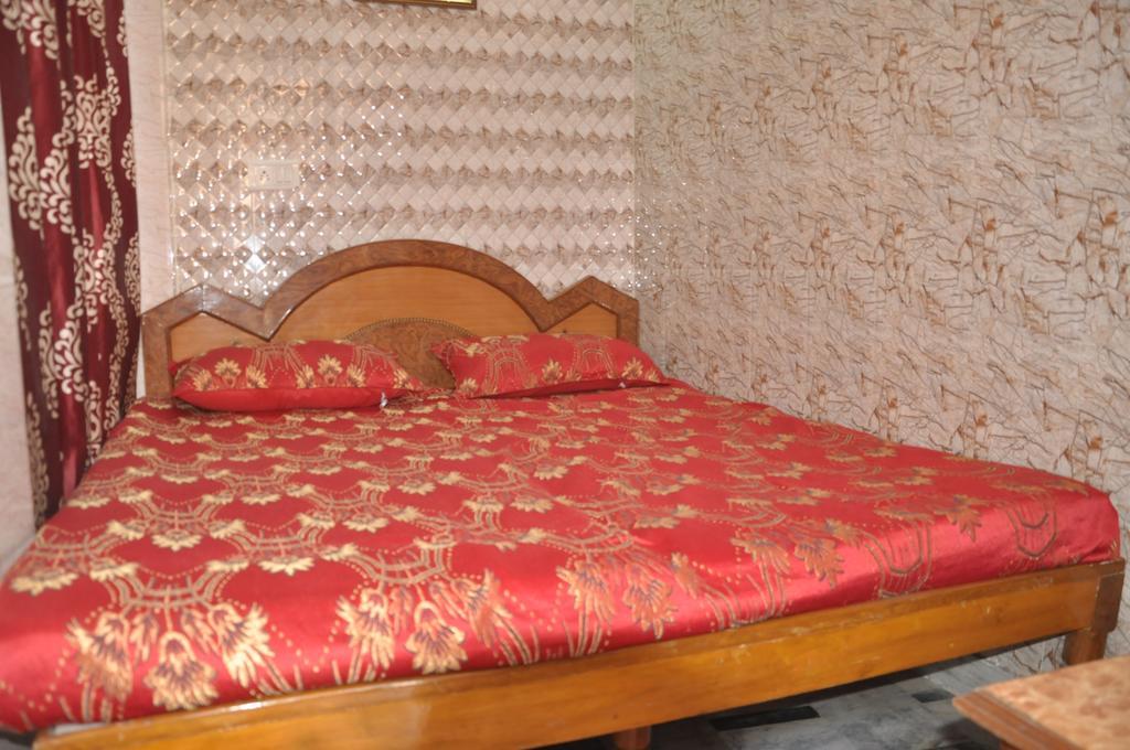 Hotel Pari Jalandhar Ngoại thất bức ảnh