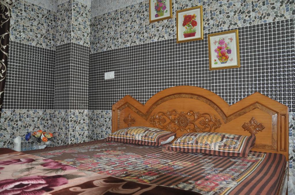 Hotel Pari Jalandhar Ngoại thất bức ảnh